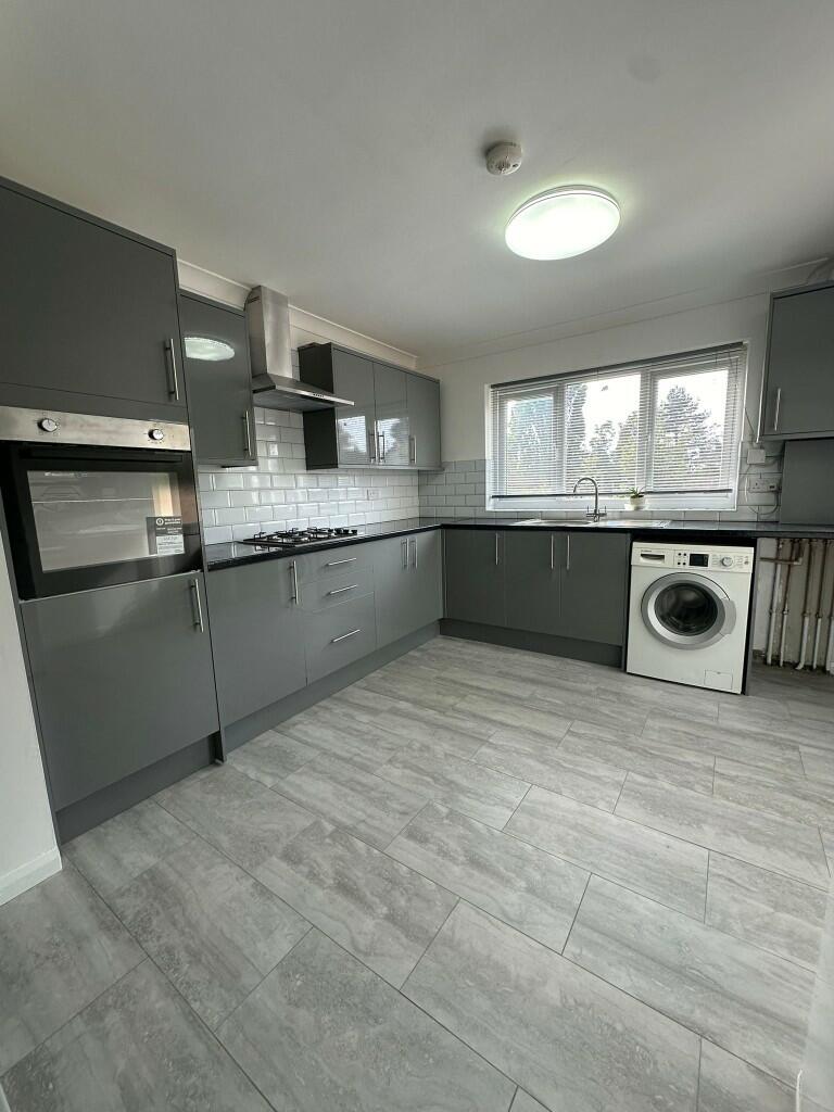 Main image of property: Billet Road, London, E17