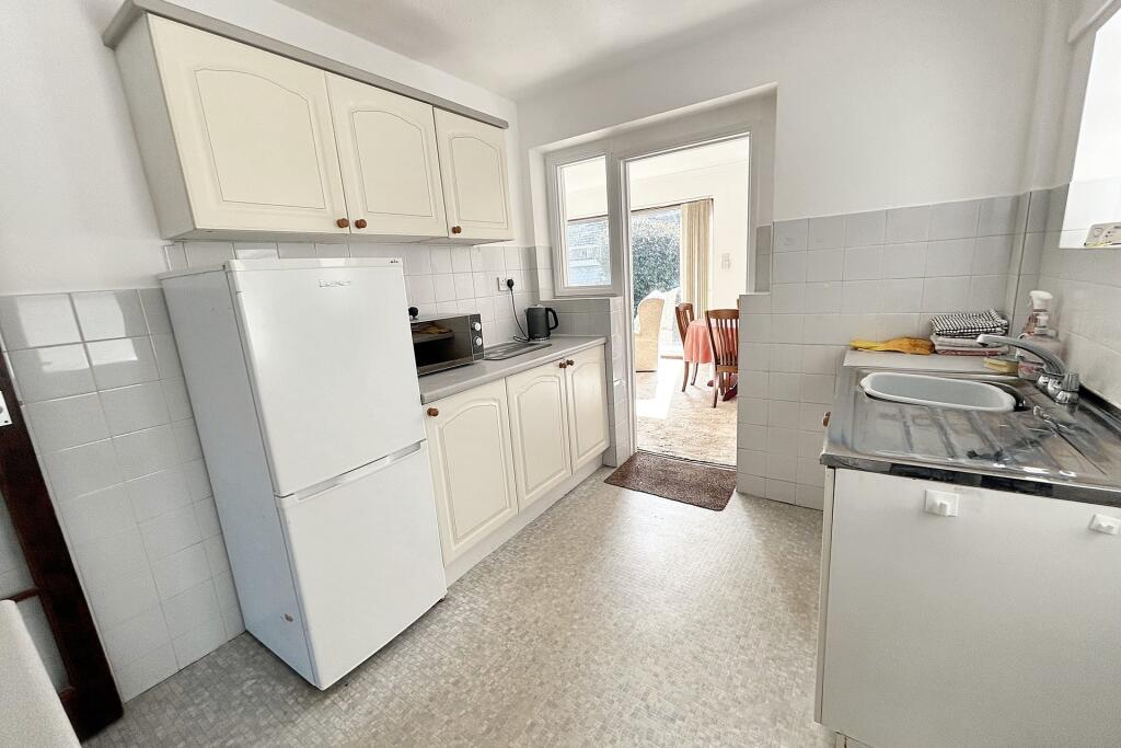 House in Wimborne, Colehill - More