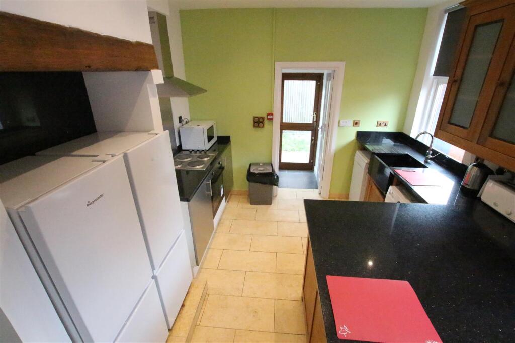 House in Northampton - View 4