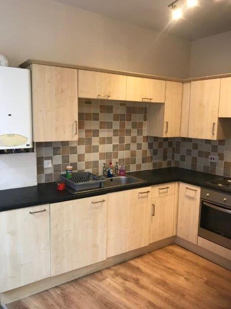 Apartment in Doncaster - View 5