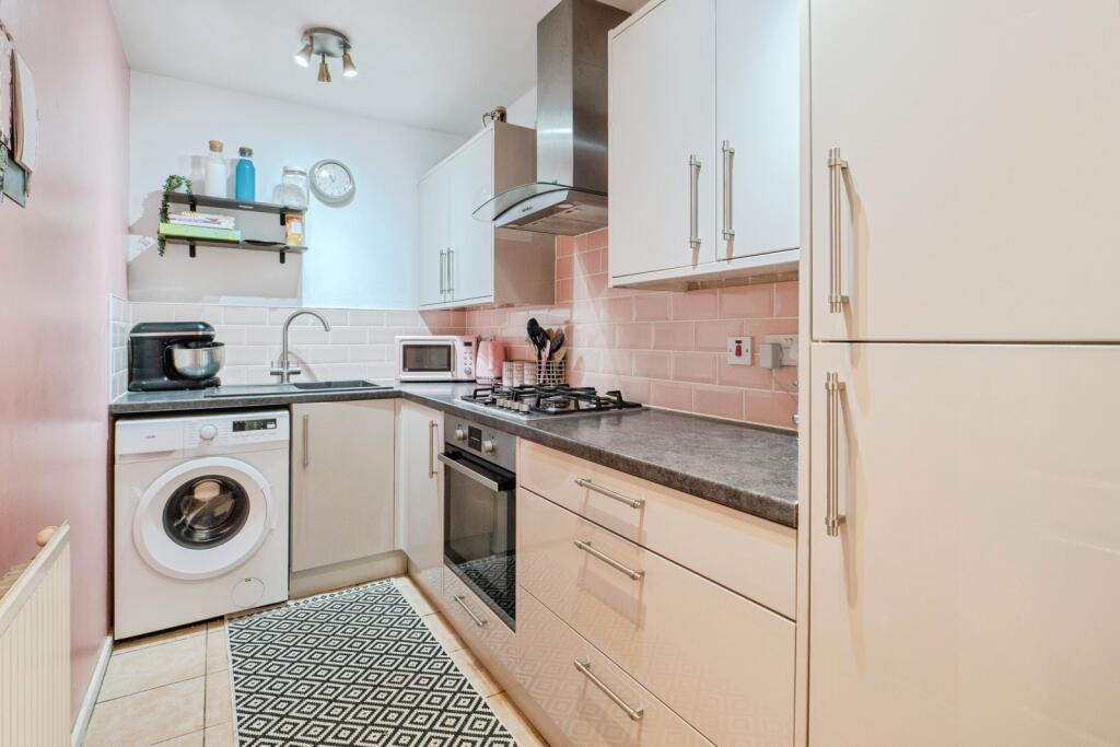 Additional image 3 of Moorgate, Tamworth, Staffordshire, B79