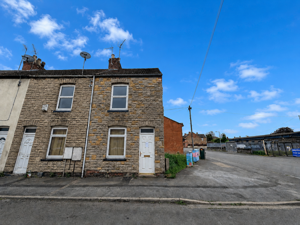 Main image of property: 23 Portland Terrace, Gainsborough, Lincolnshire DN21 1JR