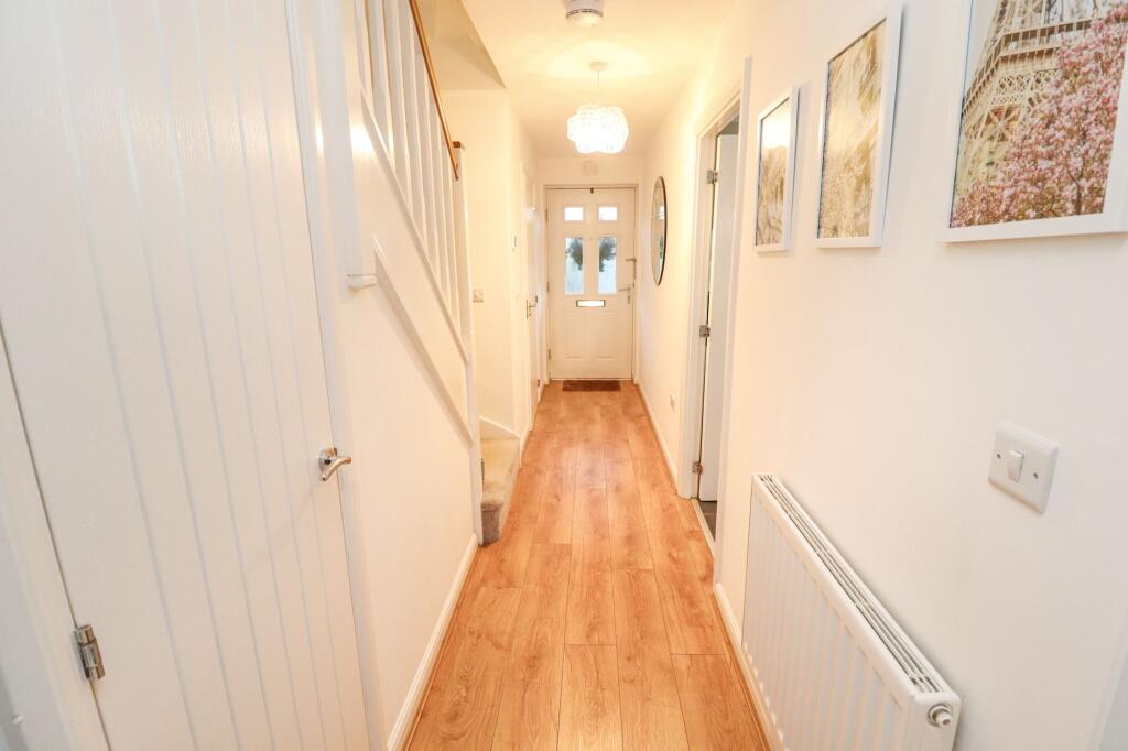 Ketteringham Drive, Great Sankey, Warrington photo 3