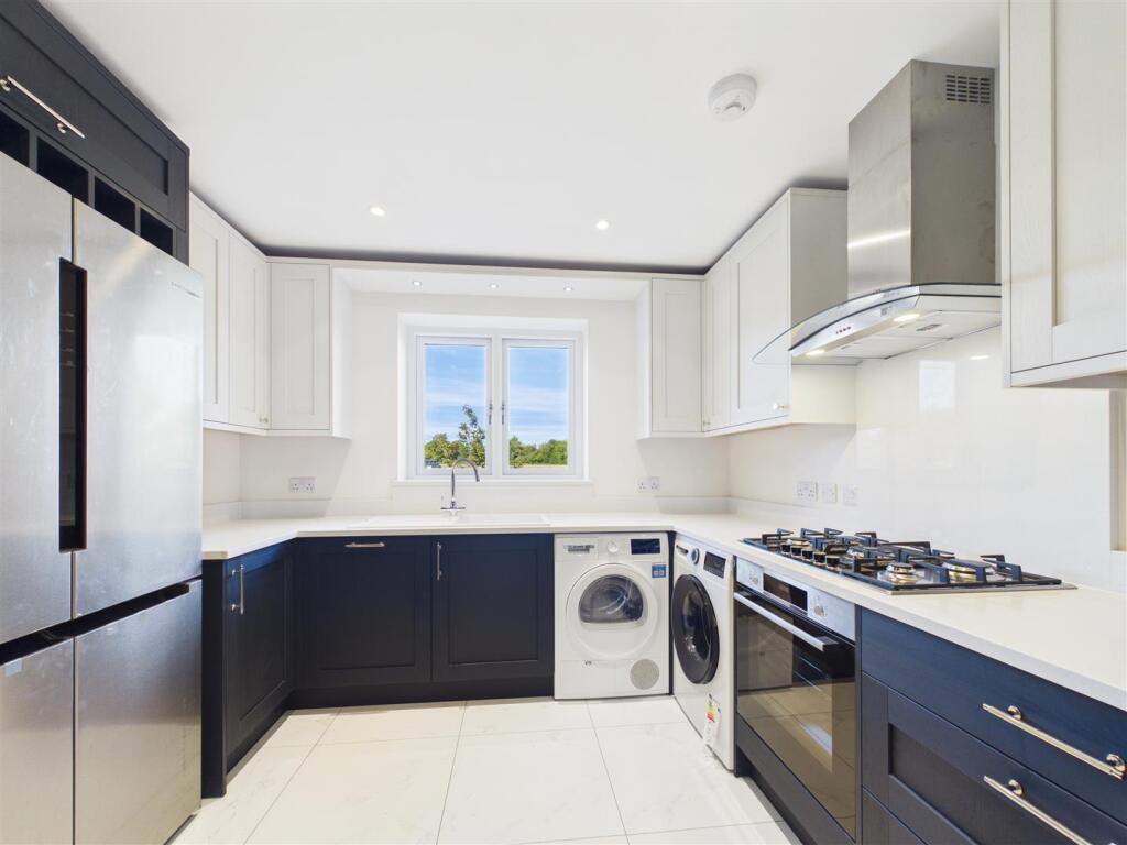 House in Stevenage - View 4
