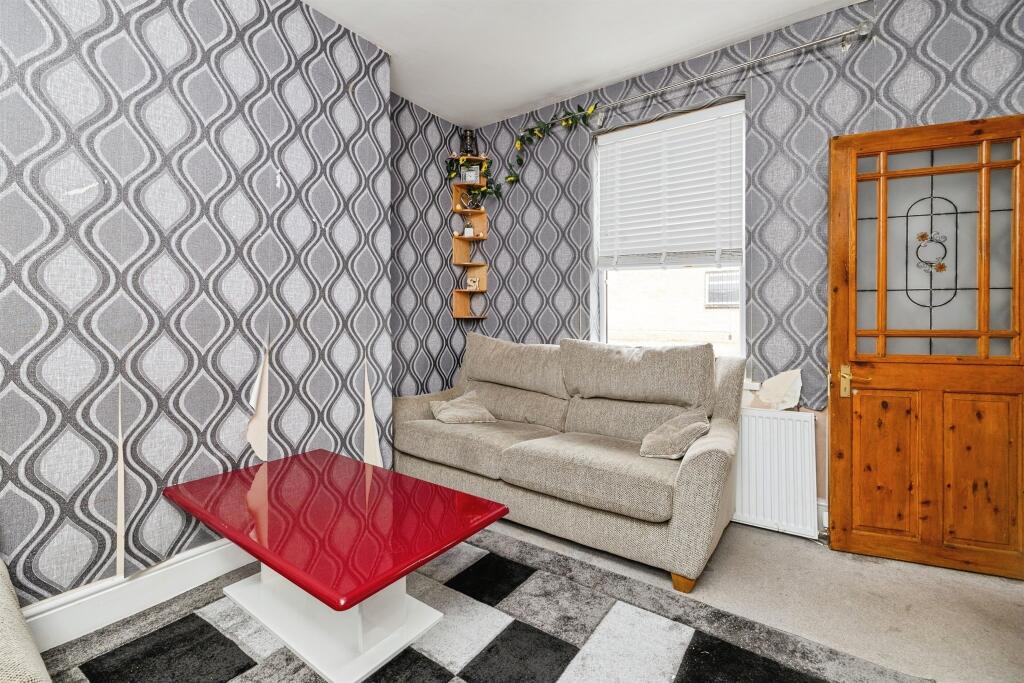 House in Lincoln, Lincolnshire - View 3