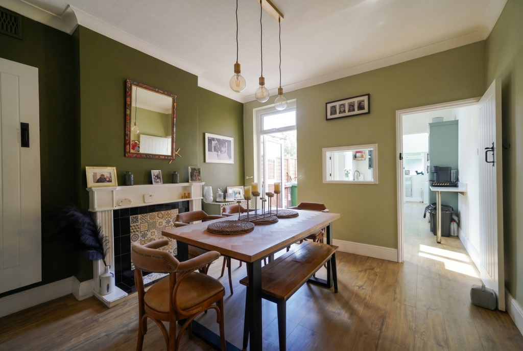 House in Solihull, Shirley - View 5