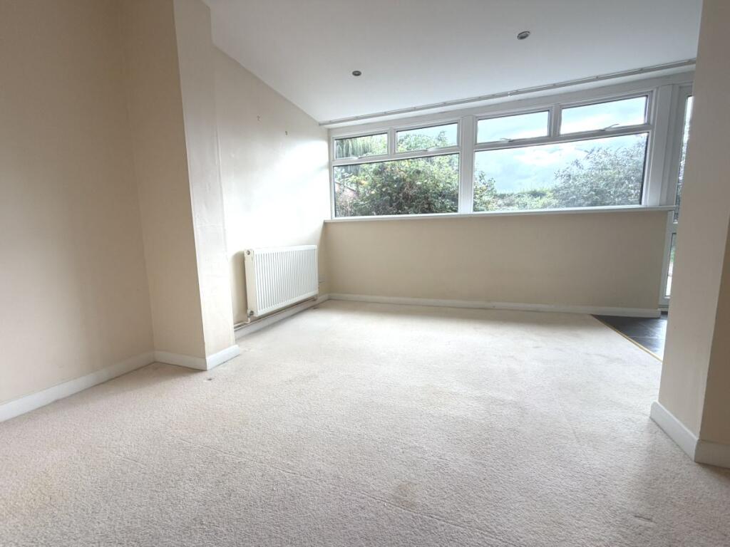 House in Peterborough, Orton Longueville - More