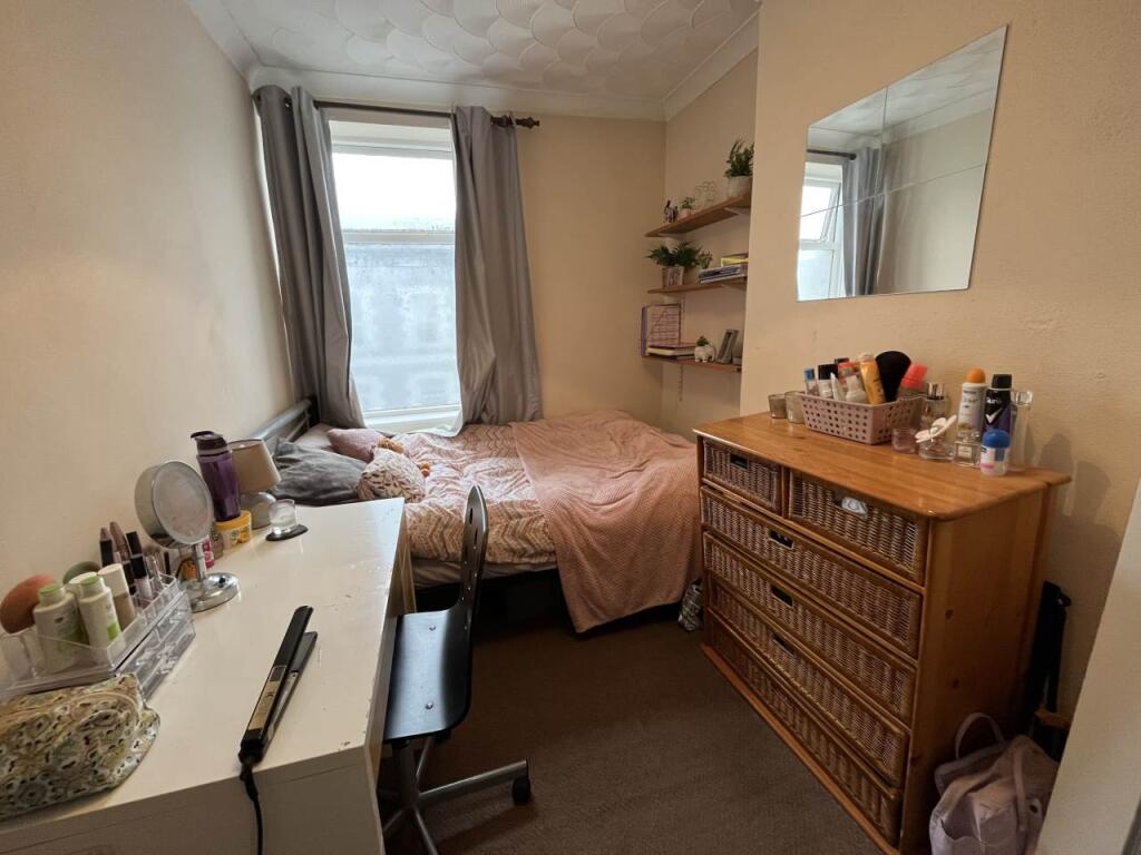House in Cardiff - View 5