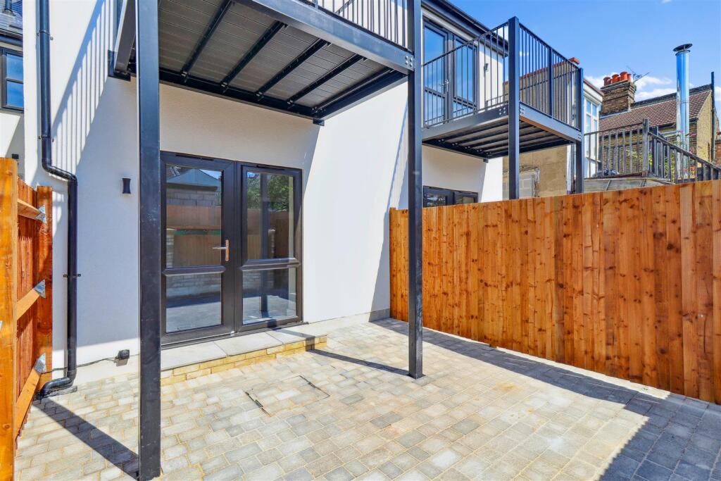 Main image of property: London Road, Southend-On-Sea