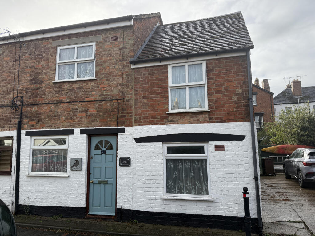 Main image of property: 8 Back Of Mount Pleasant, GL20