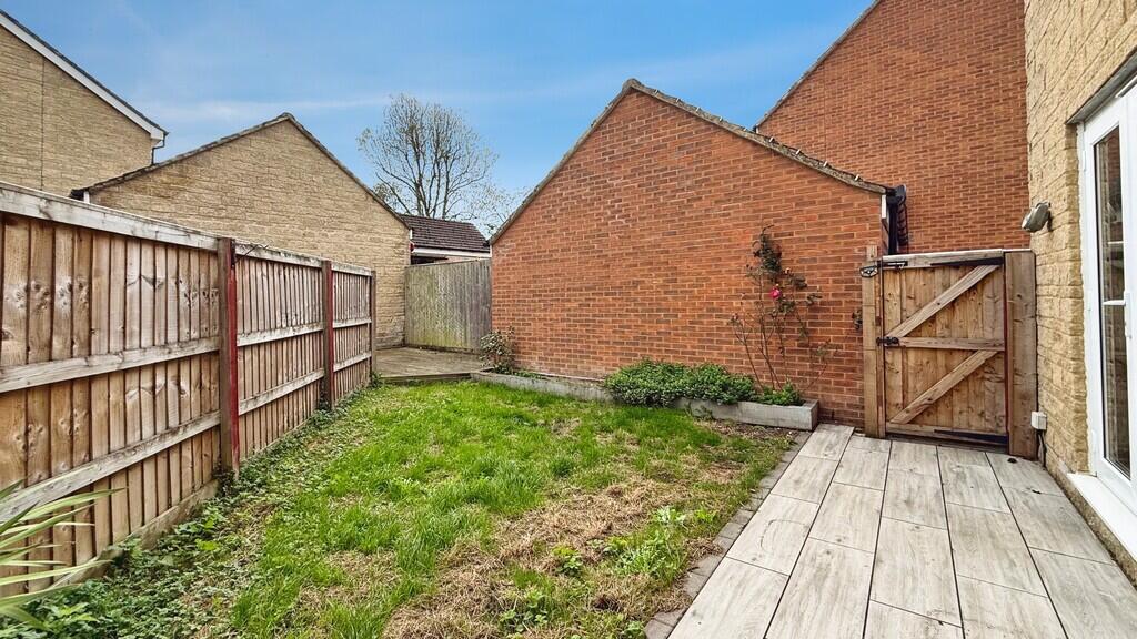 House in Warminster, Wiltshire - View 2