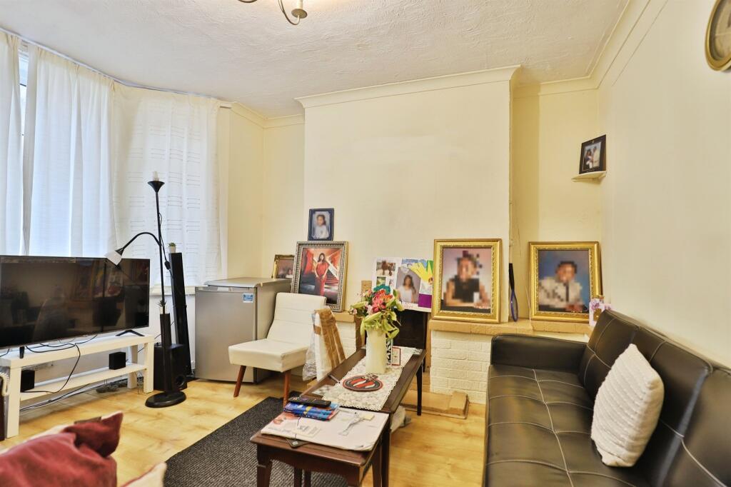 Additional image 3 of Carnarvon Road, BOURNEMOUTH