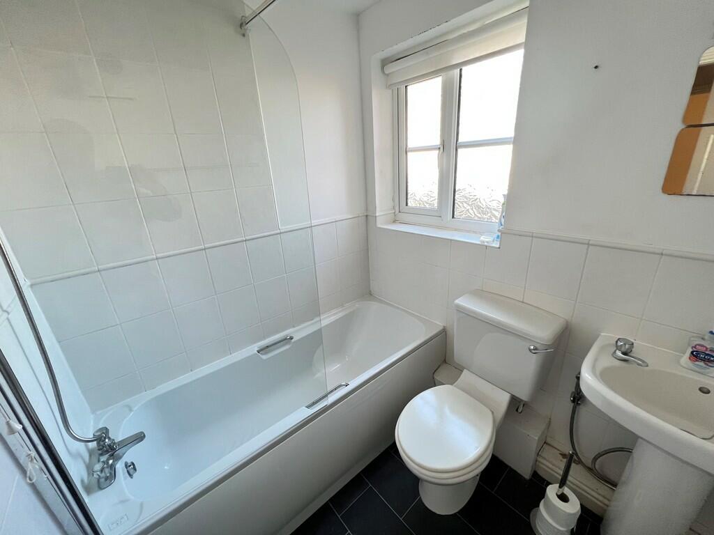 Additional image 7 of Weavers Court, Preston New Road