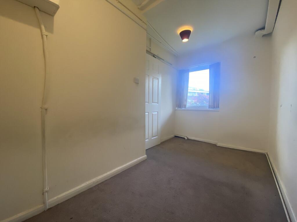 Apartment in Birmingham, West Midlands - View 4