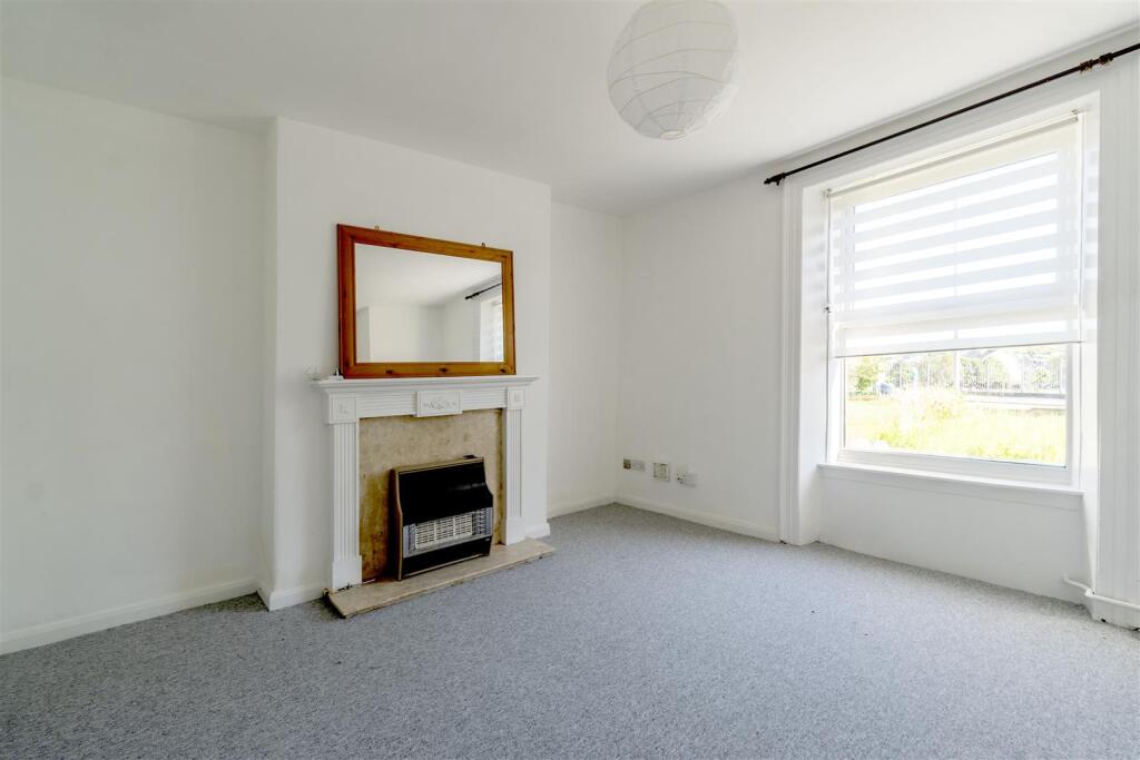 House in Plymouth, Cattedown - View 3