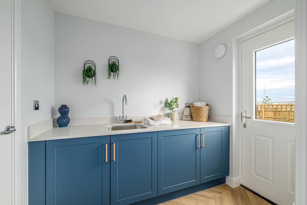 House in Edinburgh, East Lothian - More