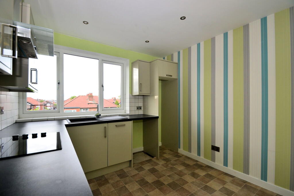 Apartment in Stockport, Little Moor, Offerton - View 3