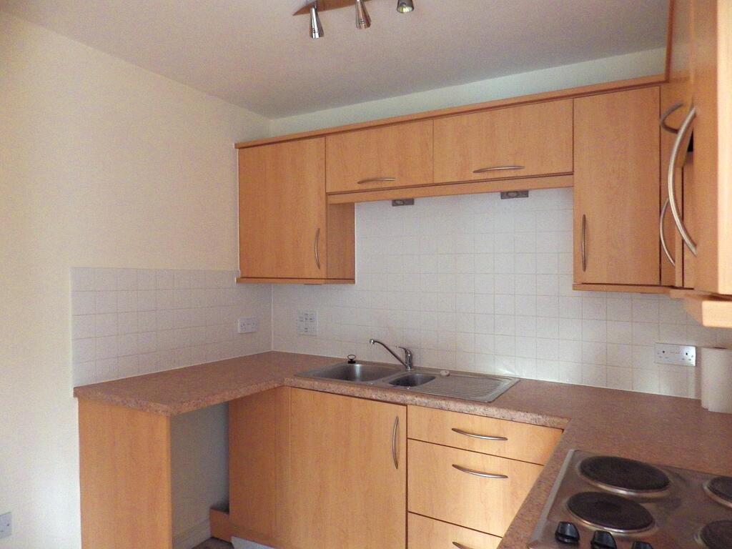 Apartment in Hemel Hempstead - View 4