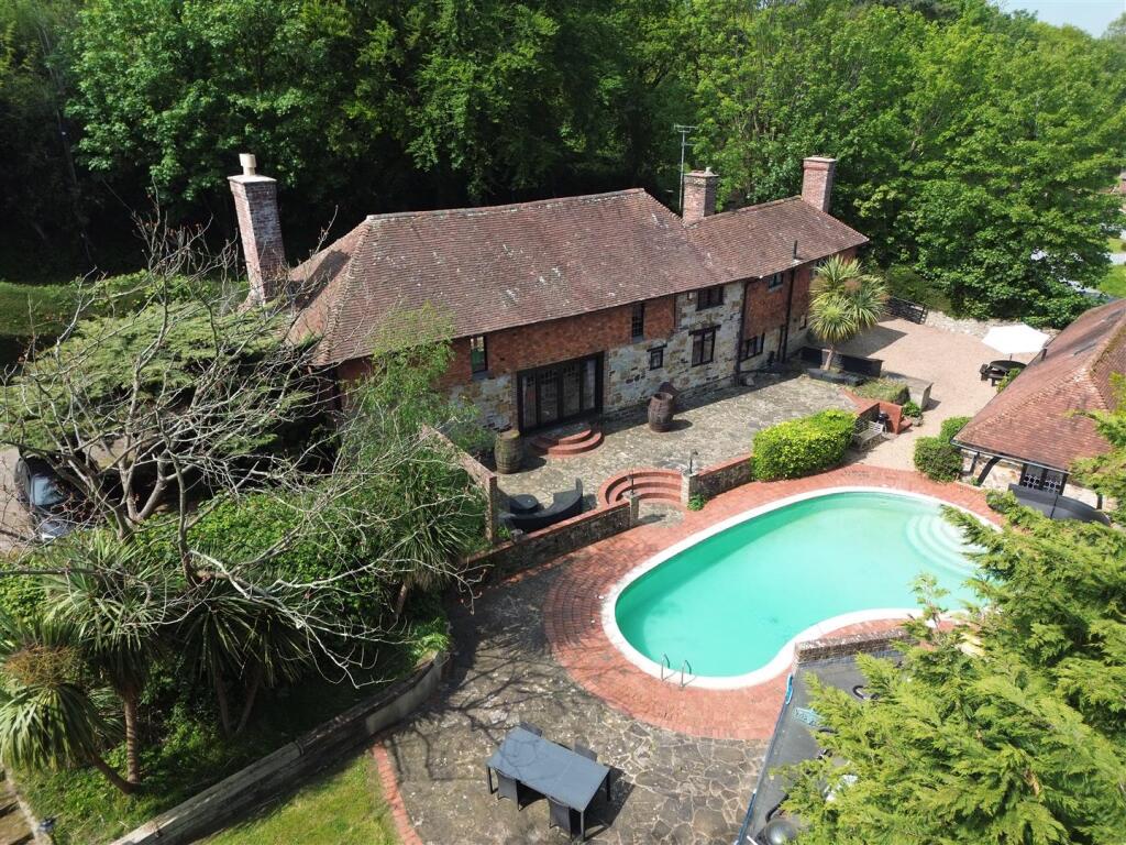 Main image of property: Battery Hill, Fairlight, Hastings