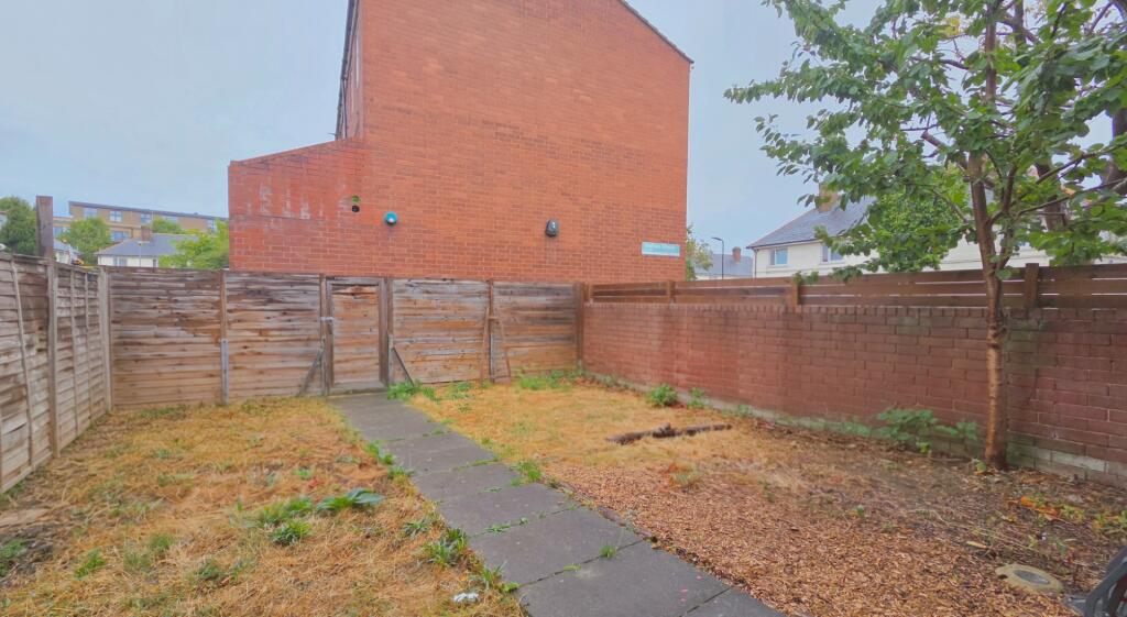 Property photo 8