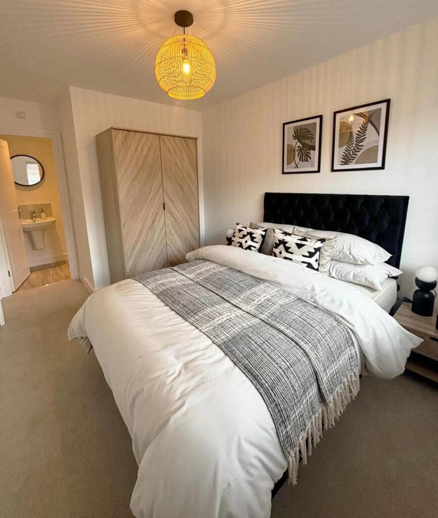 House in Blackburn - View 5
