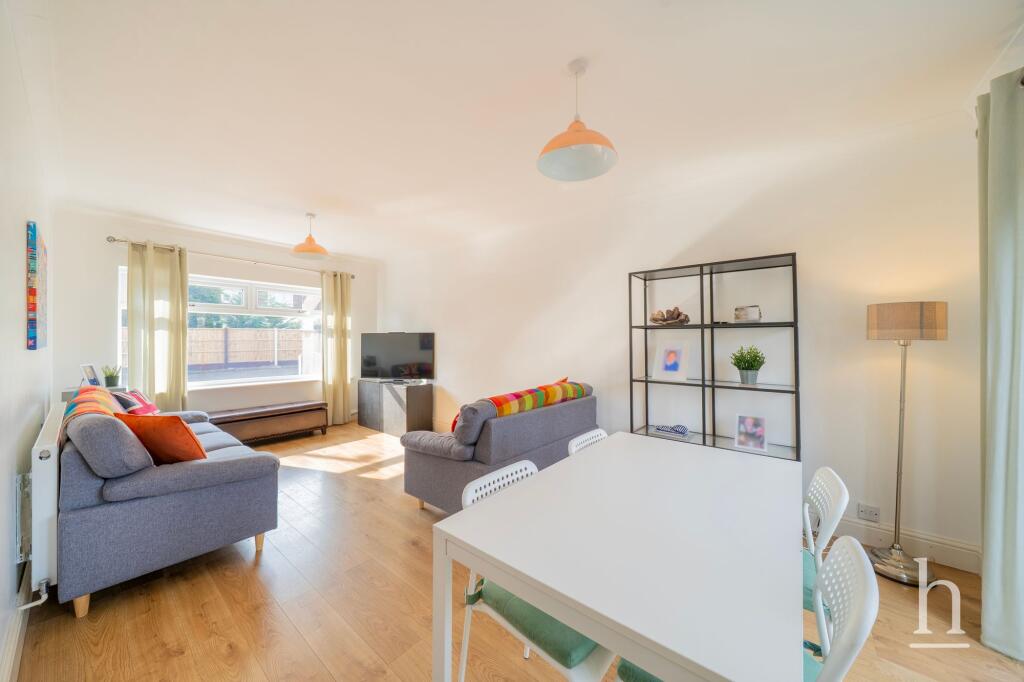 Martlesham Crescent, Greasby, CH49 - View 4