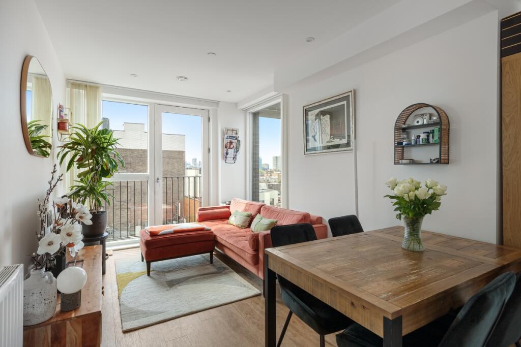Main image of property: Ratcliffe Cross Street London E1