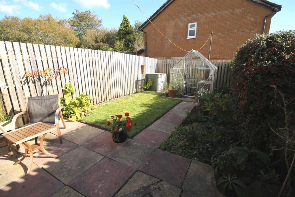 Property photo 8