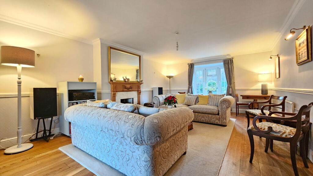 Mount Road, Highclere, Newbury, RG20 9QY photo 4