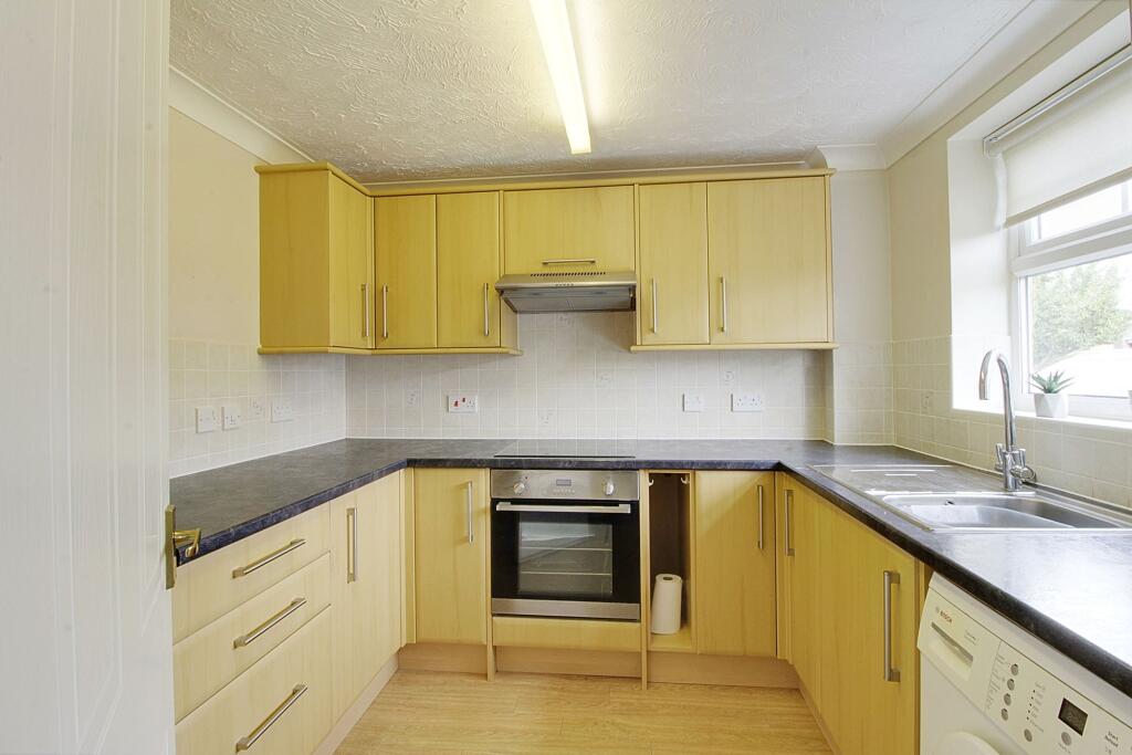 House in South Kesteven, Deeping St. James - View 3