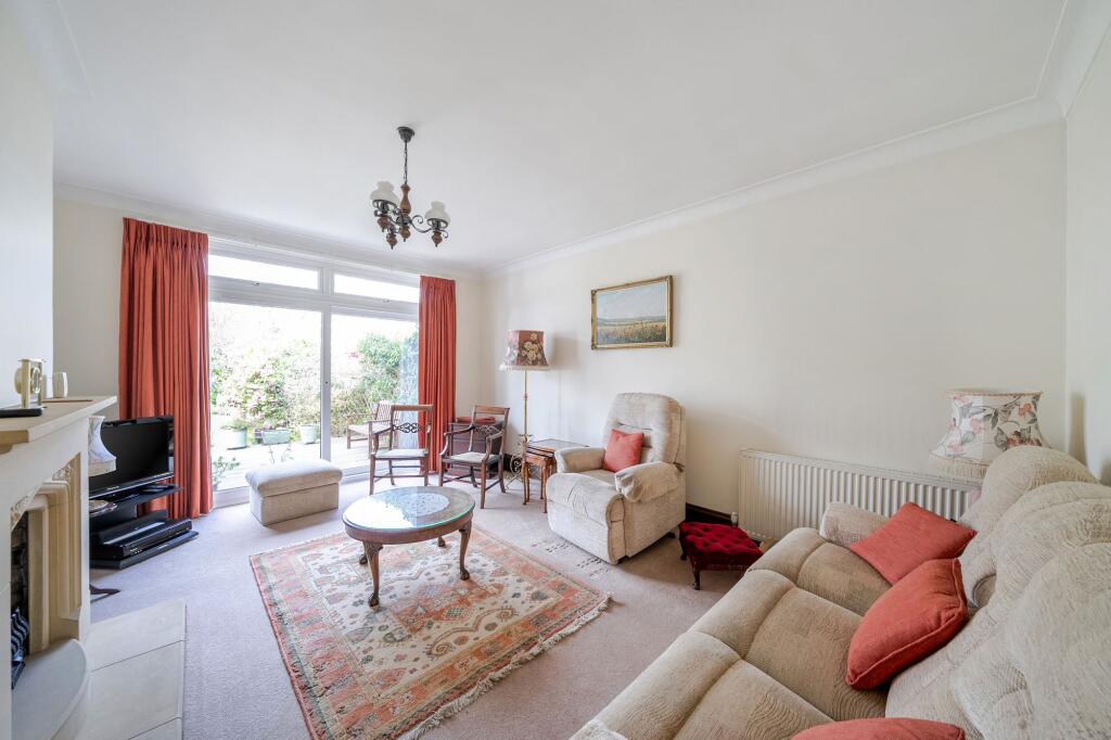 Lime Meadow Avenue, South Croydon, CR2 photo 2