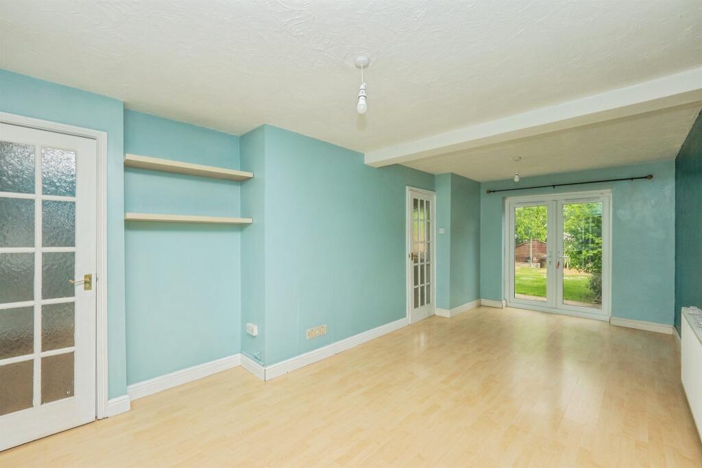 Canberra Crescent, WEYMOUTH photo 4