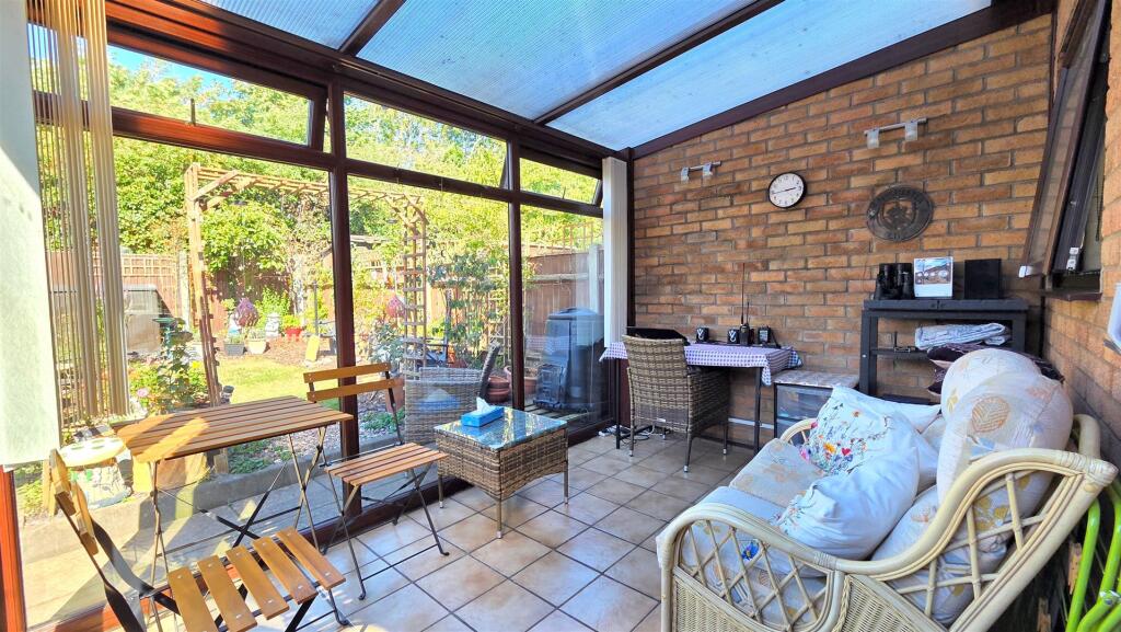 House in Great Yarmouth, Bradwell - View 5