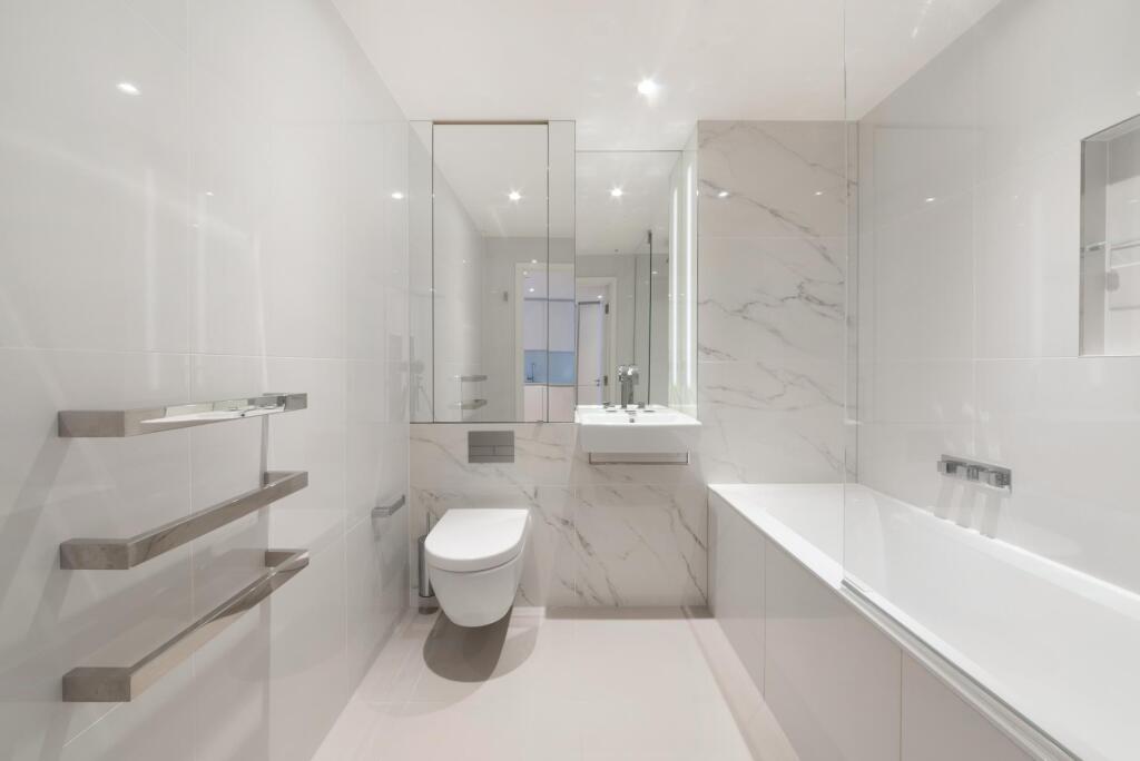 Apartment in London - View 5