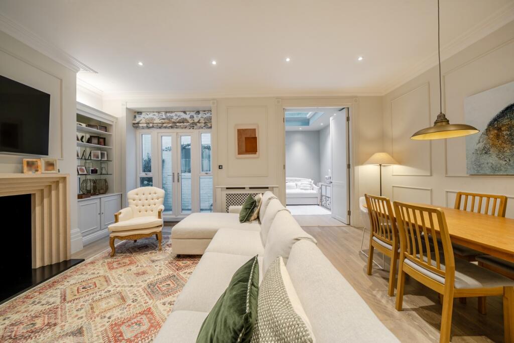 Apartment in London, Lot's Village, Earl's Court - View 3