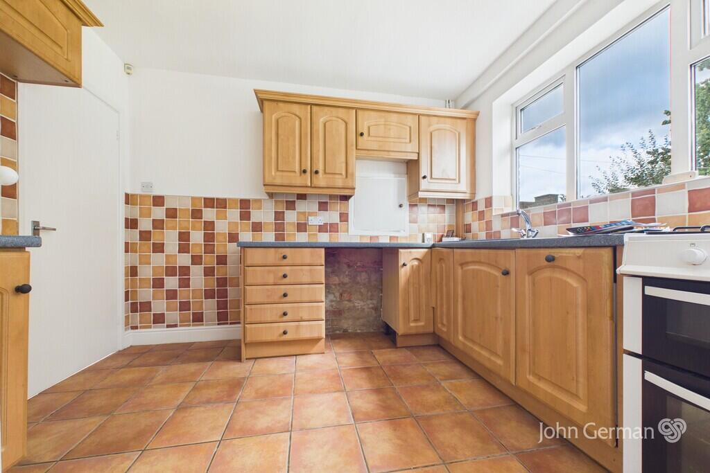 House in Derby, Mickleover - View 5