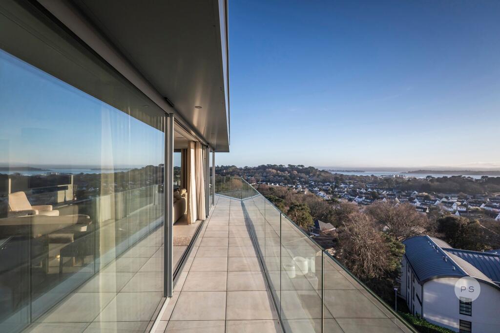Additional image 8 of Duplex Penthouse, Altiori, Lower Parkstone, Poole, BH14