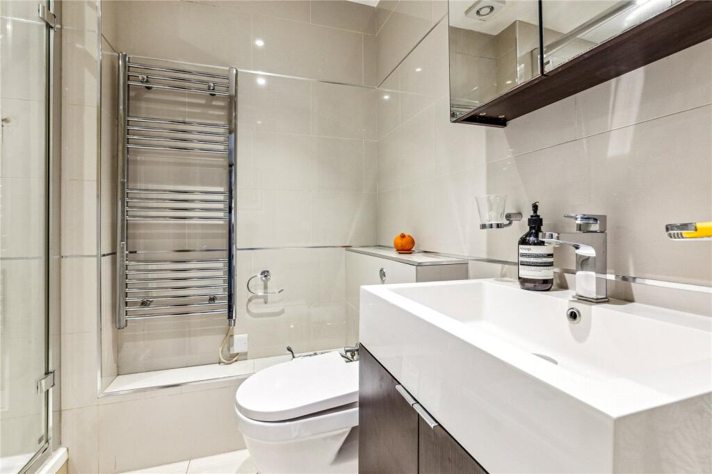 4 bedroom flat for rent