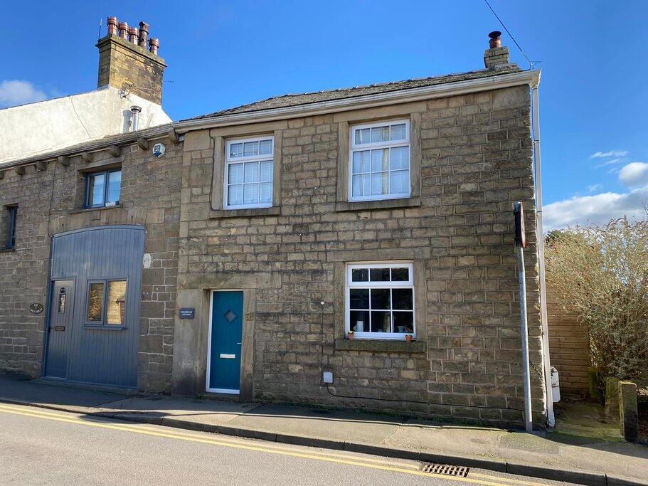 Main image of property: Fell Brow, Preston, PR3 3RY