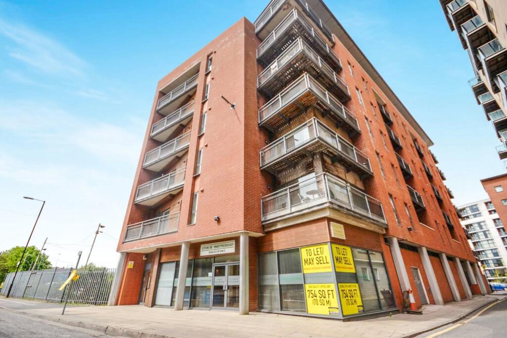 Main image of property: The Boatmans, 42 City Road East, Southern Gateway, Manchester, M15