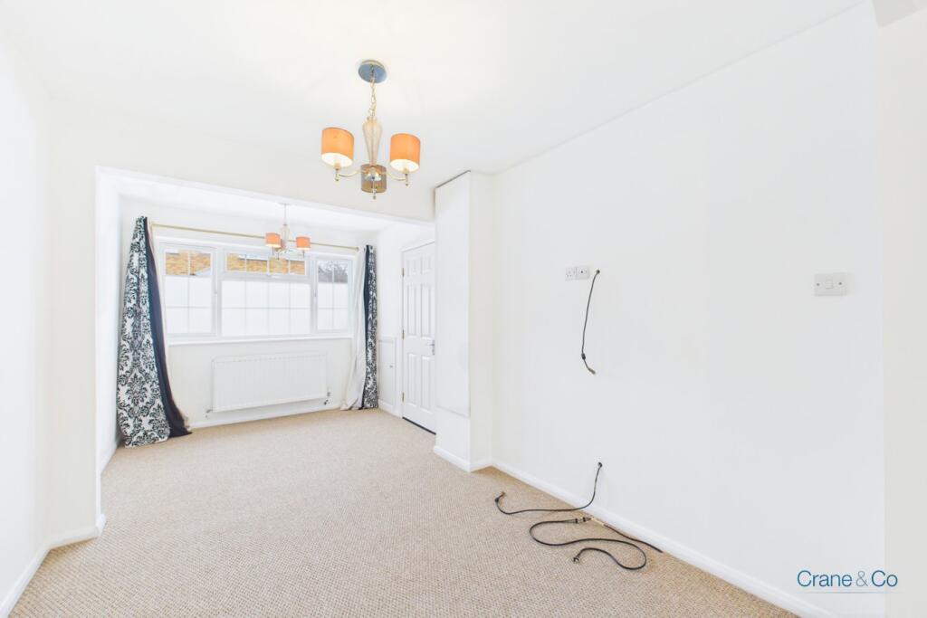 Oak Tree Way, Hailsham, BN27 photo 4