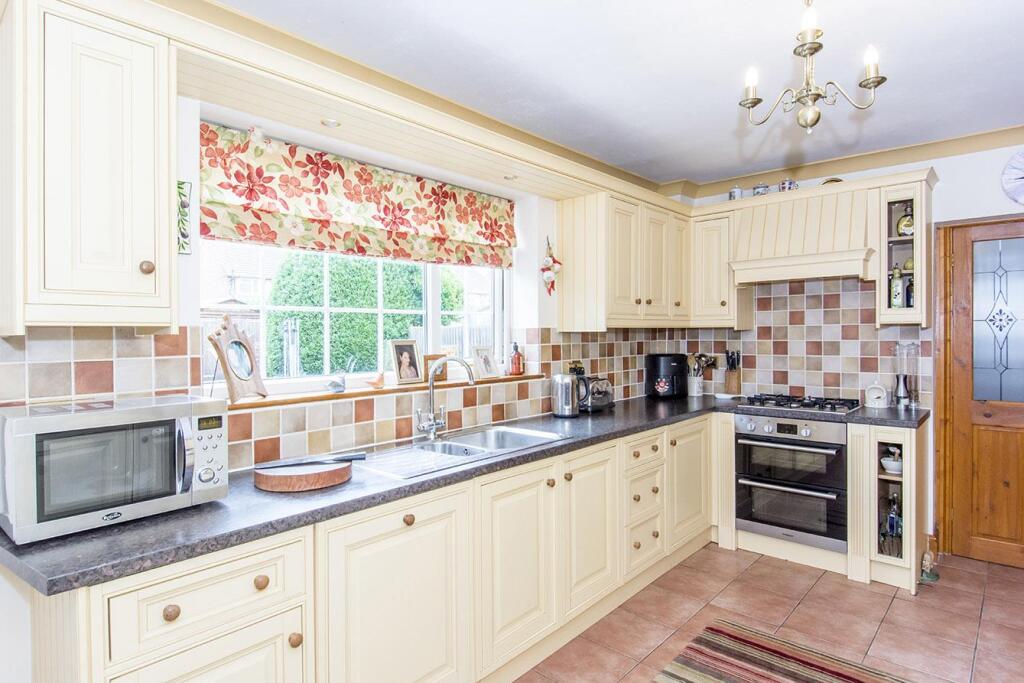Fairfax Road, Market Harborough photo 3