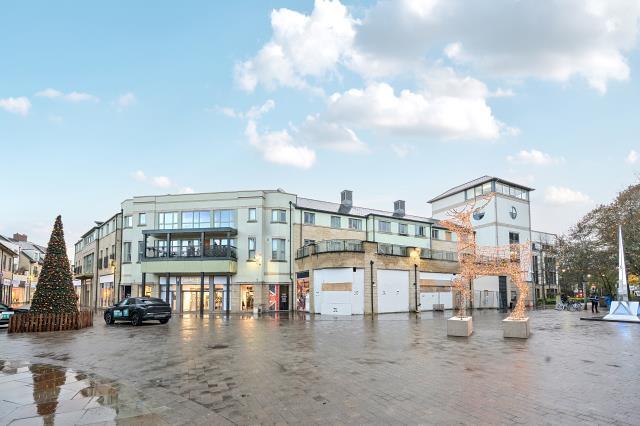 Main image of property: Marriotts Walk, Witney