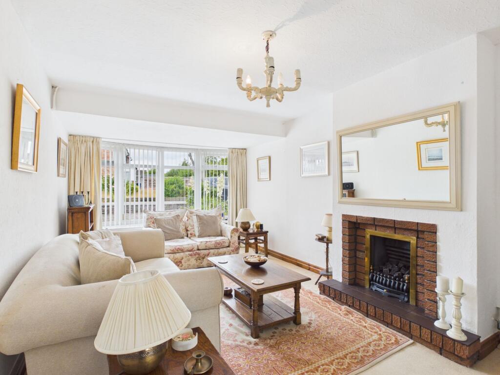 Beechwood Drive, Ormskirk, L39 photo 2