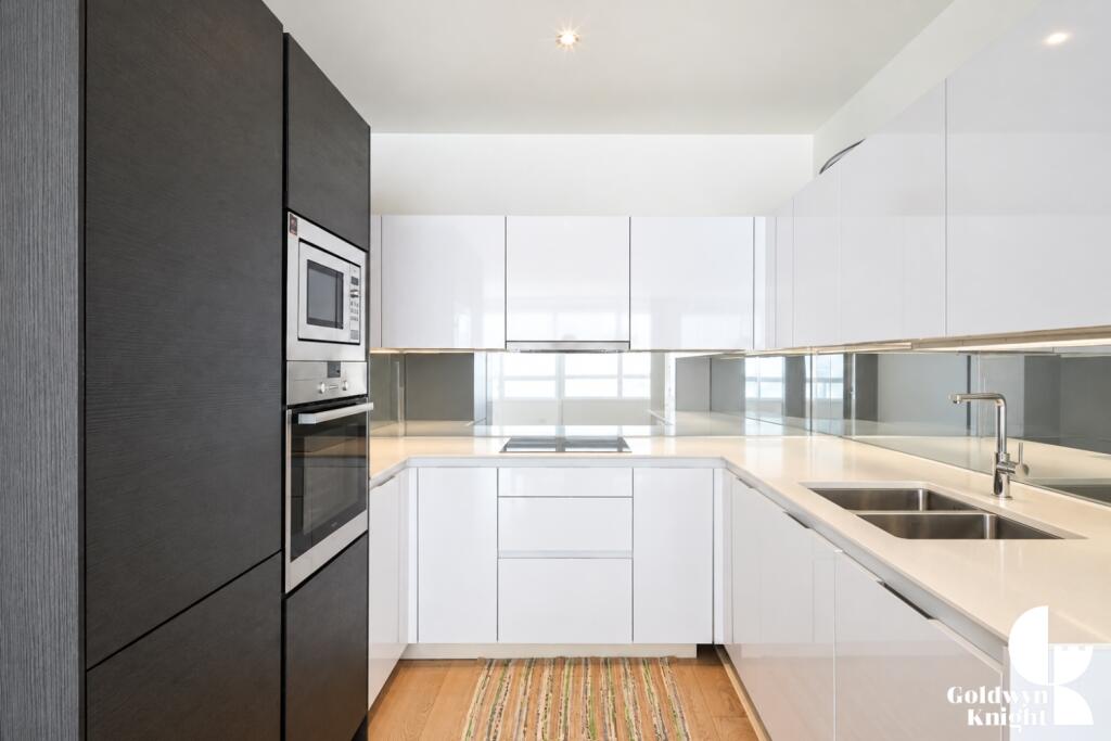 Apartment in London - View 4