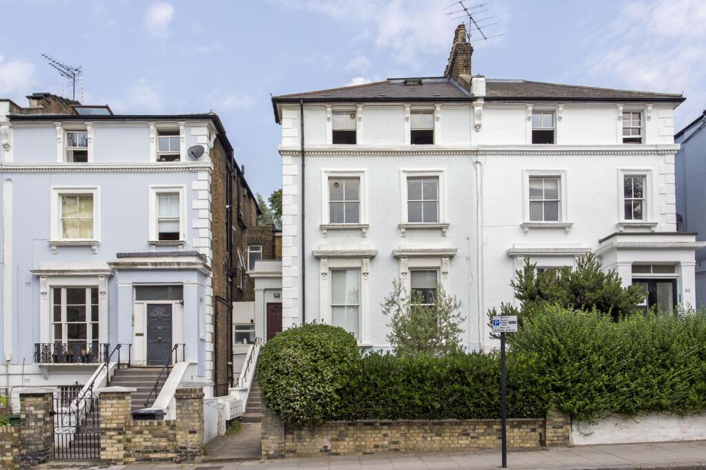 Apartment in London - View 3