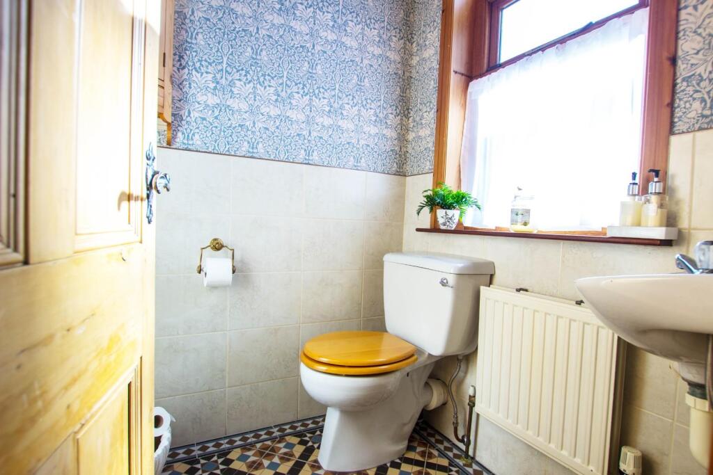 Additional image 36 of 'East Bank Villa' Feniscowles