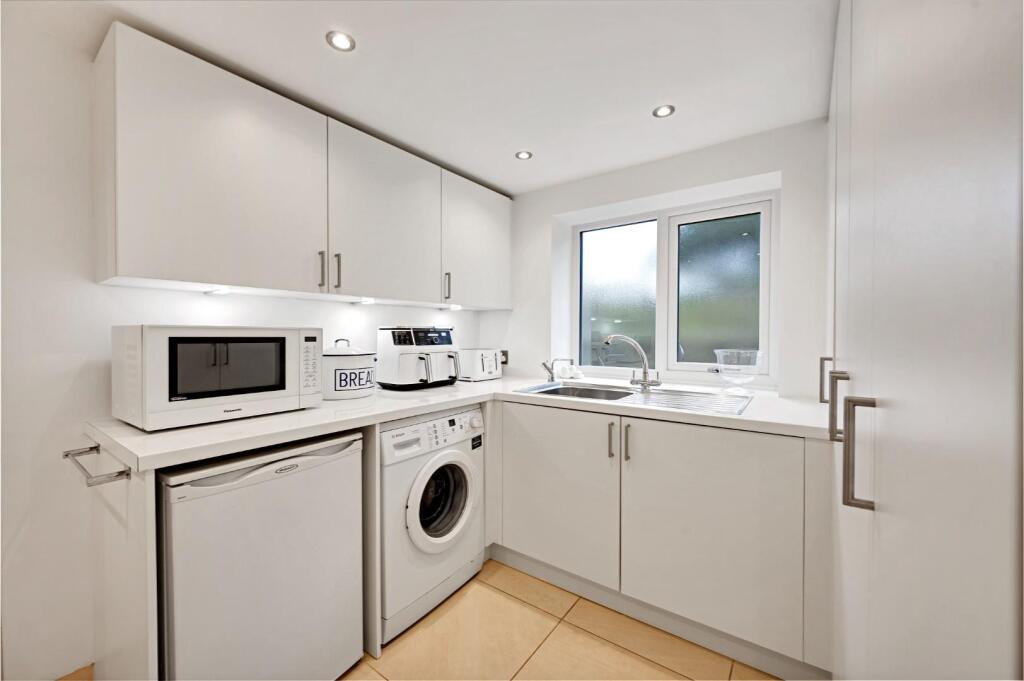 Additional image 8 of Pollard Row, Fence