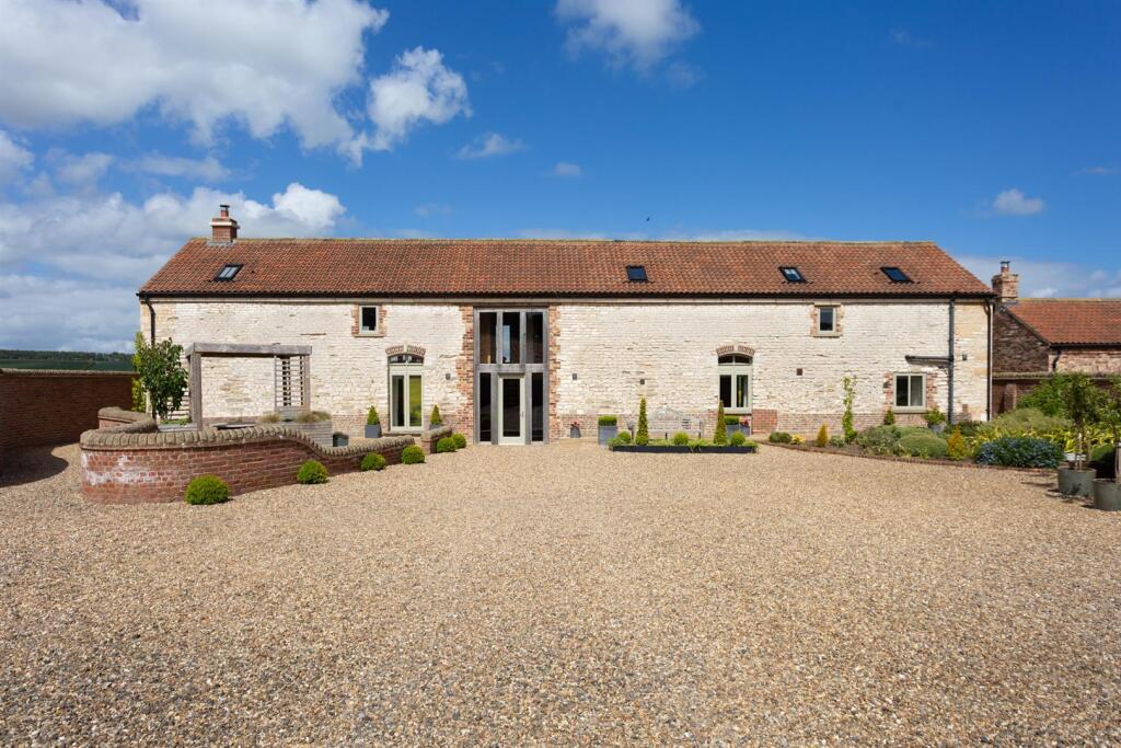 Main image of property: North Barn, Towthorpe