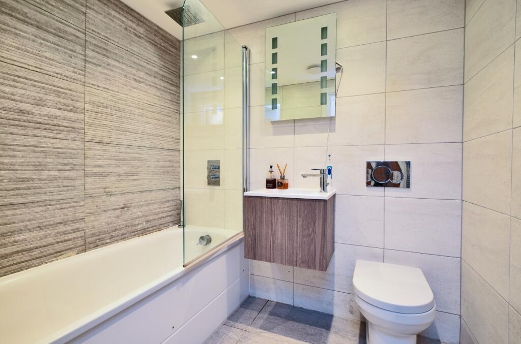 Apartment in London, Chatterton Village, Widmore - View 4